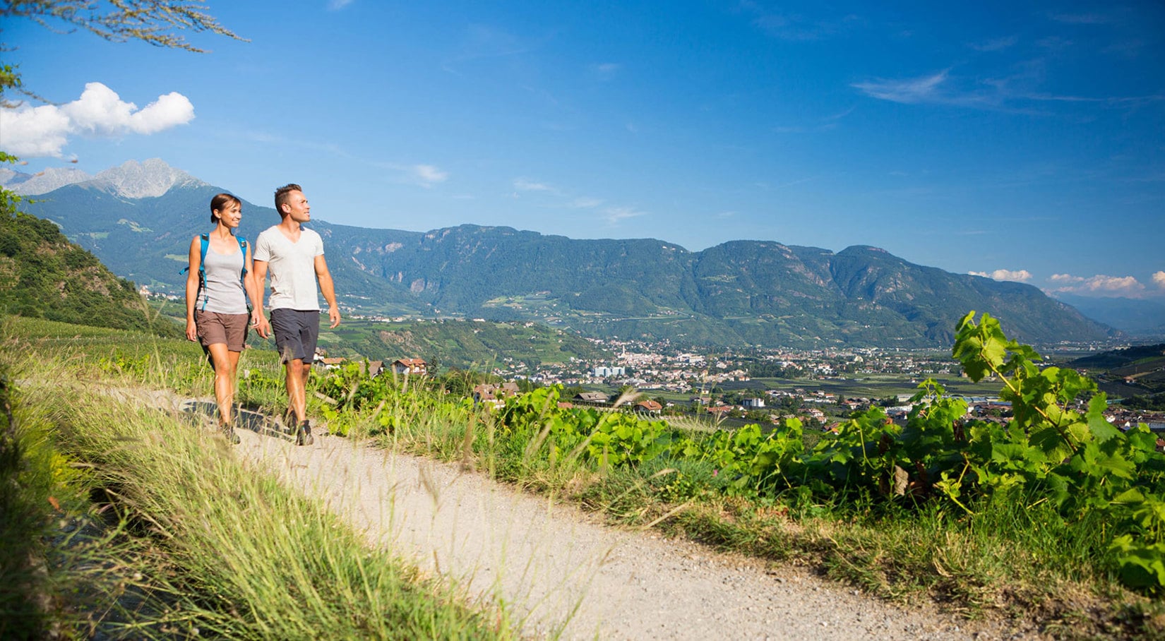 Wandern entlang der Waalwege